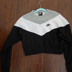 Crop top sweatshirt